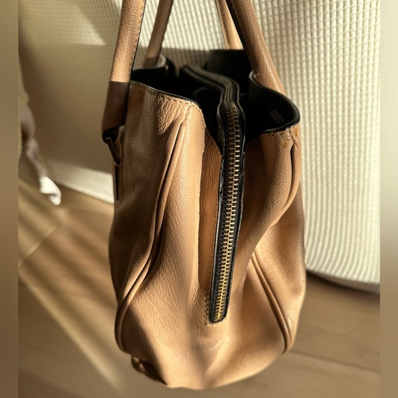 NWOT Aubrey London Forsythe lambskin satchel with detachable crossbody strap - Picture 13 of 14